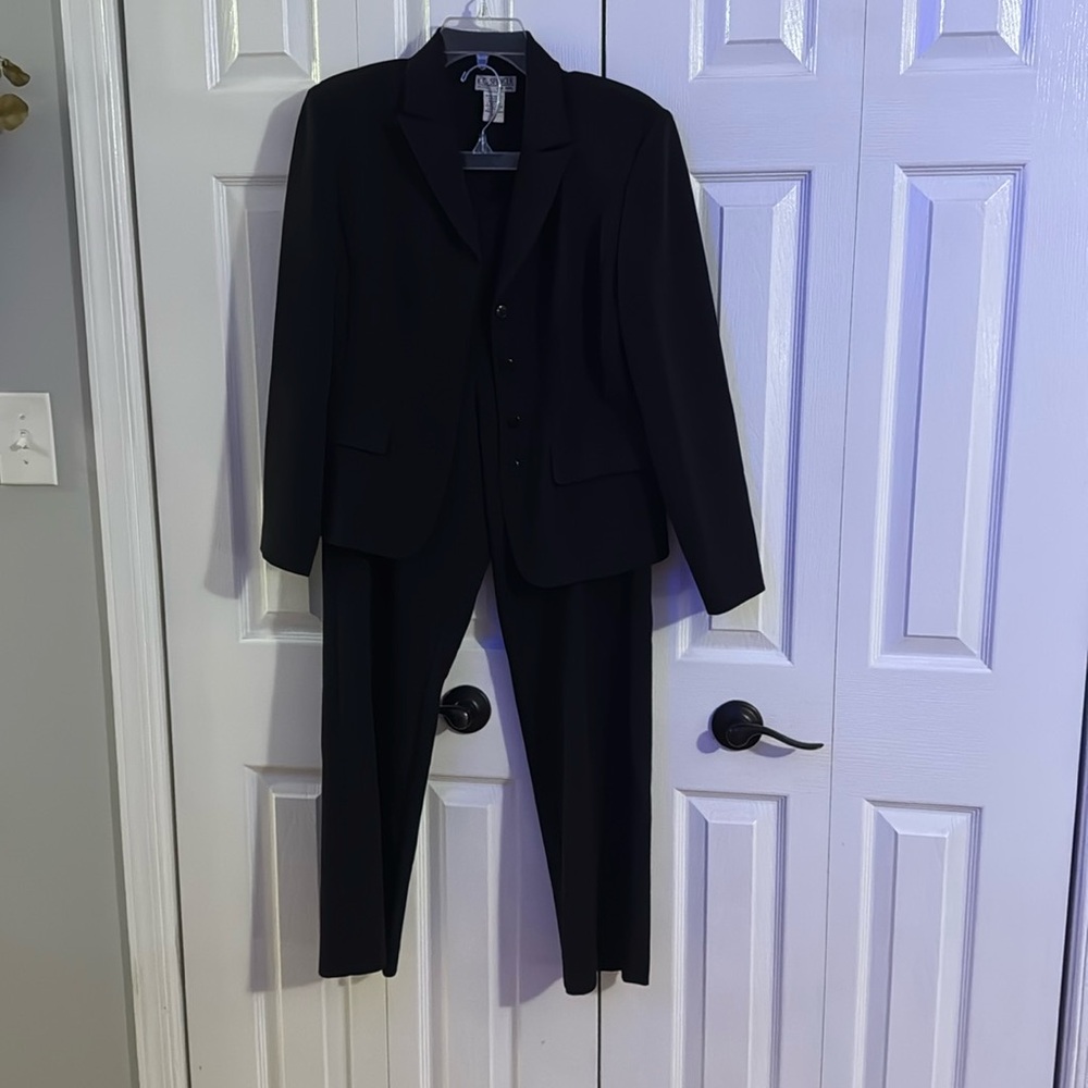 Jacket and pants suit